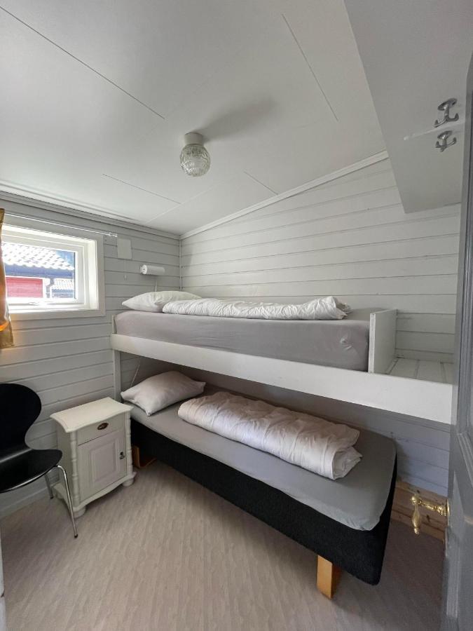 Skottneset Feriesenter Hotel Barmen ภายนอก รูปภาพ